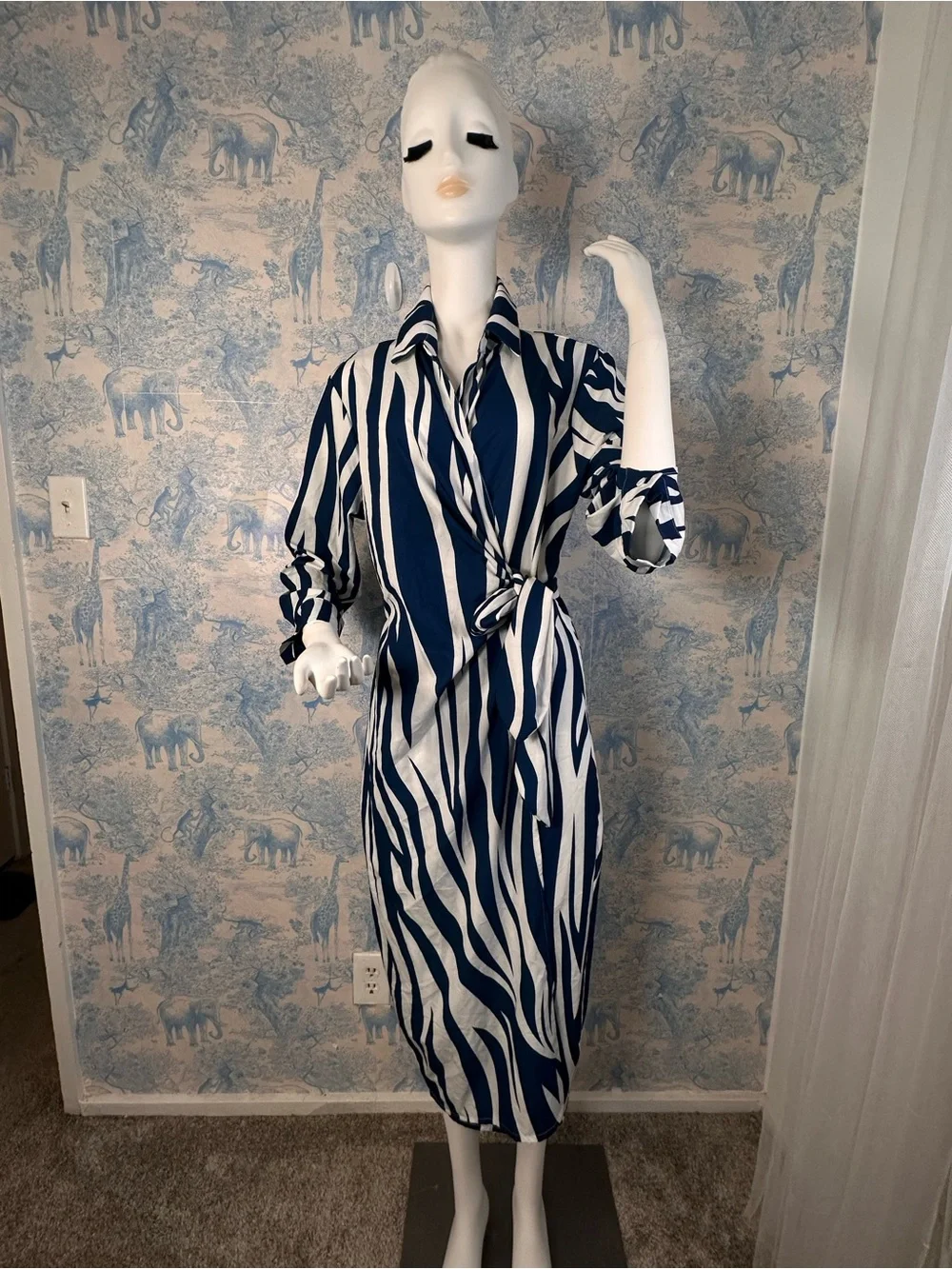 Other elegant blue